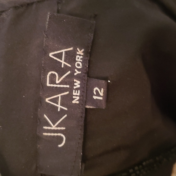 EVENING Dress - Picture 9 of 9